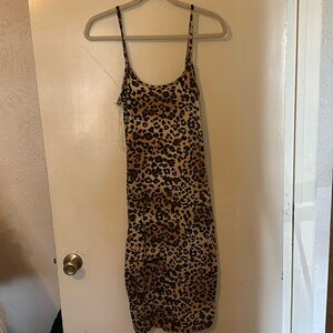 Leopard print tight dress